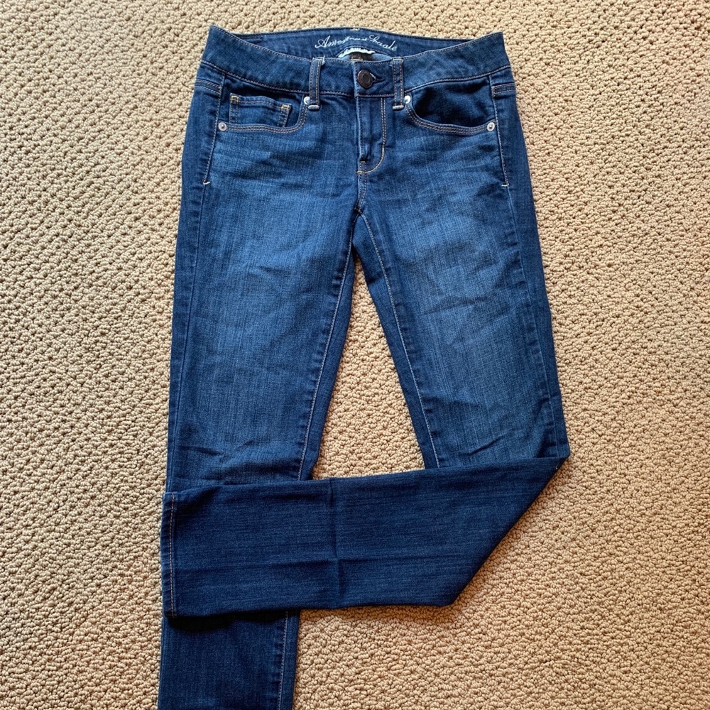 Classic American Eagle Skinny Jeans